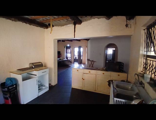 4 BEDROOM HOUSE FOR SALE IN BOTHAS HILL